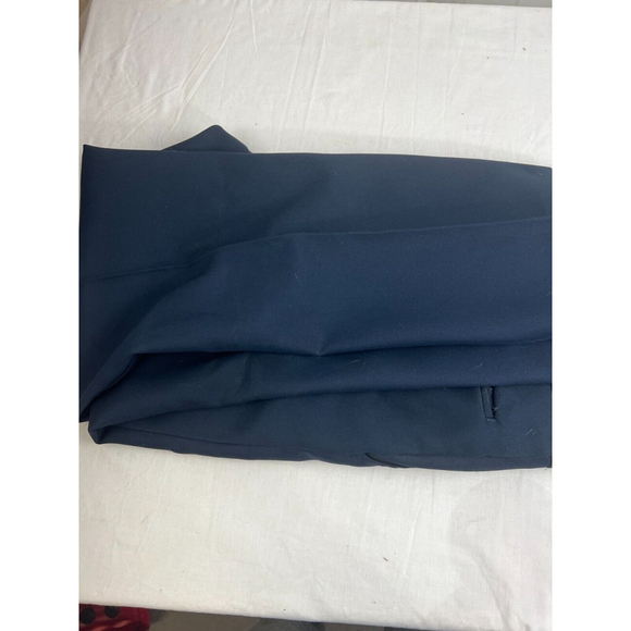 Men’s Stafford Classic Fit Flat Front Stretch Dress Pants Size 42x32 Black EUC - Picture 3 of 3